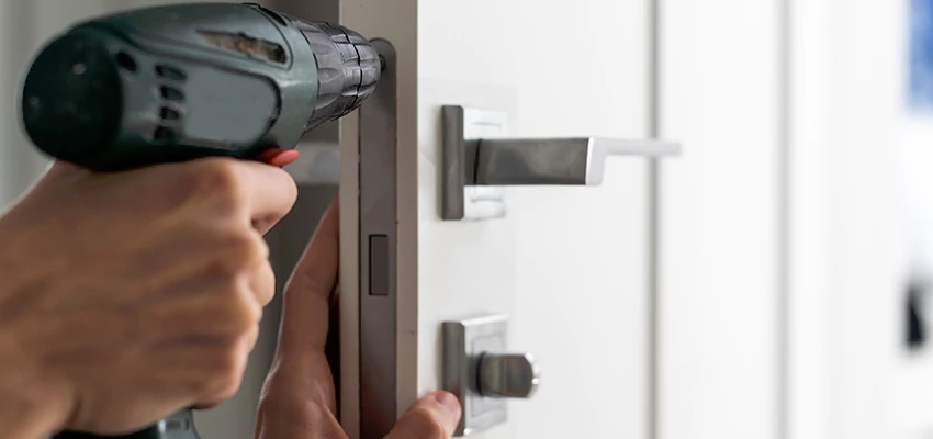 Locksmith For Lock Replacement Near Me in Gravenhurst, ON