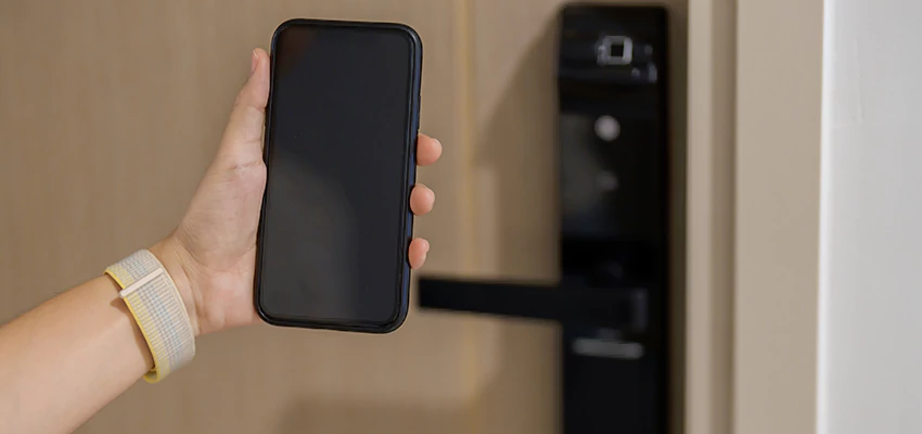 Keypad Wifi Locks Repair And Installation in Gravenhurst, ON
