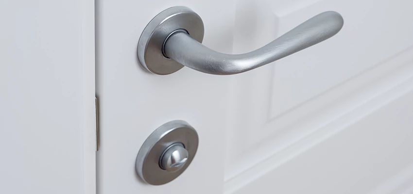 Single-Occupancy Restroom Locks Repair in Gravenhurst, Ontario