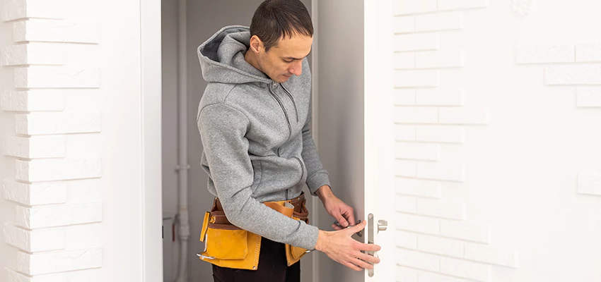Nighttime Locksmith Near Me in Gravenhurst, ON